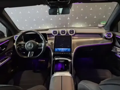 Photo 18 Mercedes Classe GLC Gén. II (X254) Ph1 AMG Line 5