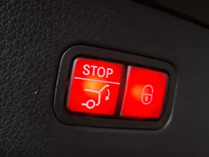 Photo 29 Mercedes Classe GLC Gén. II (X254) Ph1 AMG Line 5