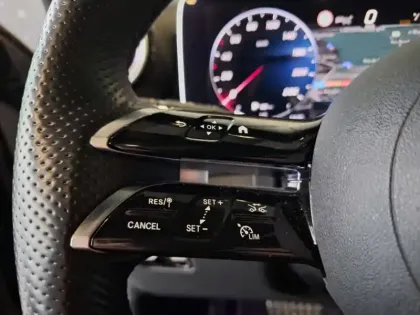 Photo 21 Mercedes Classe GLC Gén. II (X254) Ph1 AMG Line 5