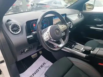 Photo 24 Mercedes GLA Gén. II (H247) Ph1 AMG Line 5