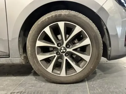 Photo 8 Mitsubishi Colt Gén. VIII Ph1 Business 5