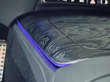 Photo 22 Mercedes Classe E Gén. VI (W214) Ph1 AMG Line 4