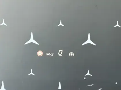 Photo 26 Mercedes Classe E Gén. VI (W214) Ph1 AMG Line 4