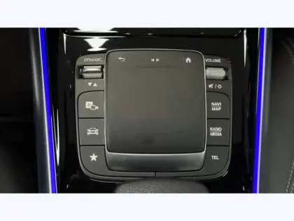 Photo 18 Mercedes GLA 250 e Business Line