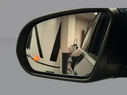 Photo 12 Mercedes GLA 250 e Business Line