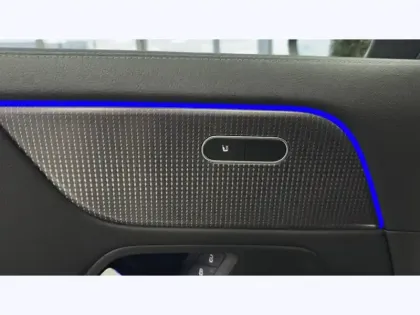 Photo 6 Mercedes GLA 250 e Business Line