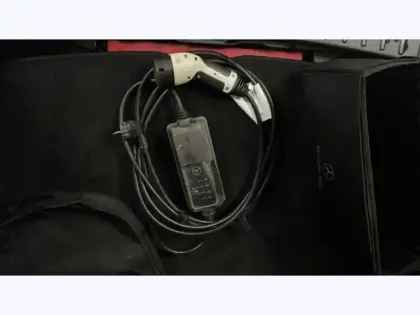 Photo 24 Mercedes GLA 250 e Business Line