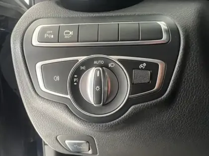 Photo 13 Mercedes Classe C C 220 d Berline Sportline