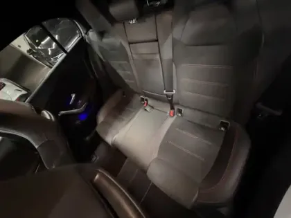 Photo 17 Mercedes Classe A 200 d AMG Line