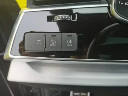 Photo 24 Audi Q8 Gén. I Ph1 Base 5