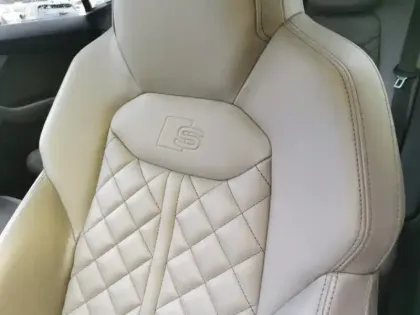 Photo 29 Audi Q8 Gén. I Ph1 Base 5