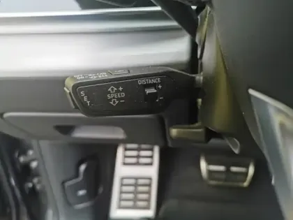 Photo 25 Audi Q8 Gén. I Ph1 Base 5