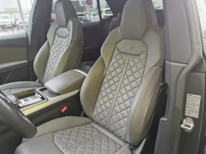 Photo 16 Audi Q8 Gén. I Ph1 Base 5