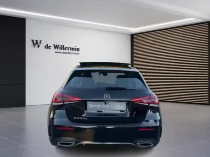 Photo 10 Mercedes Classe A 200 d AMG Line