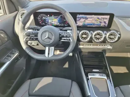 Photo 23 Mercedes GLA 250 e Hybrid EQ AMG Line