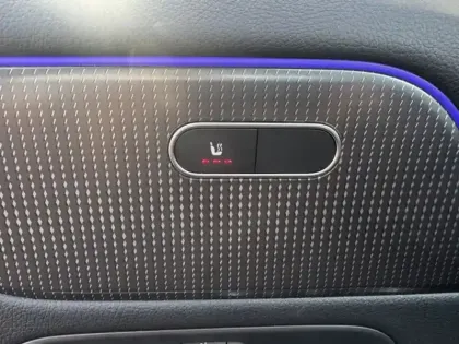 Photo 12 Mercedes GLA 200 d  Business Line