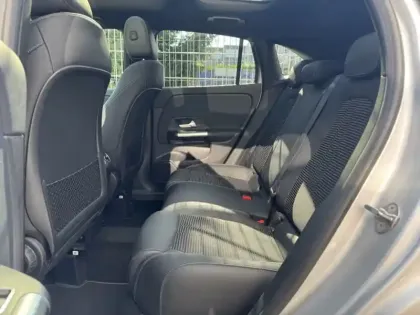 Photo 8 Mercedes GLA 200 d  Business Line