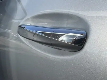 Photo 10 Mercedes GLA 200 d  Business Line