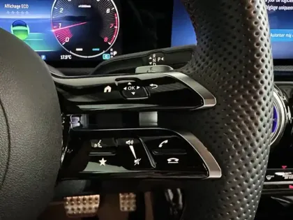 Photo 17 Mercedes Classe A 200 AMG Line