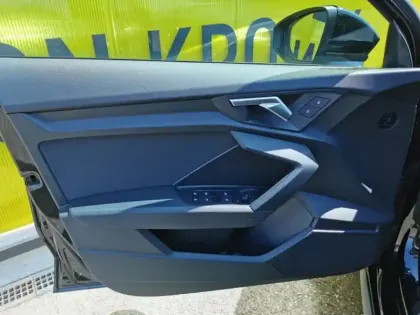 Photo 18 Audi A3 Gén. IV Ph1 S line 5