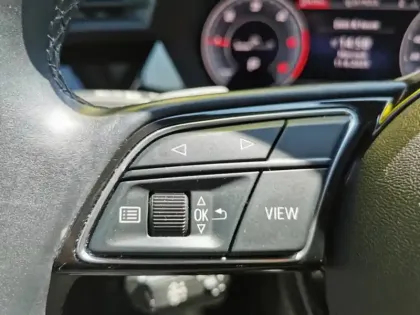 Photo 20 Audi A3 Gén. IV Ph1 S line 5