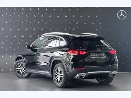 Photo 10 Mercedes GLA 250 e Progressive Line