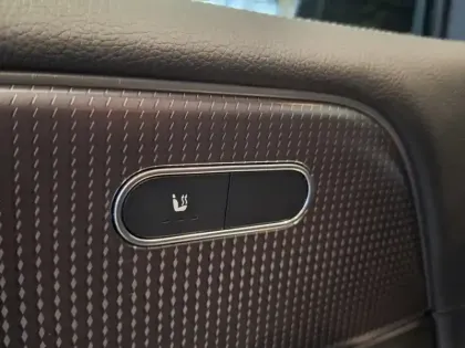 Photo 16 Mercedes GLB Gén. I (X247) Ph2 Business Line 5