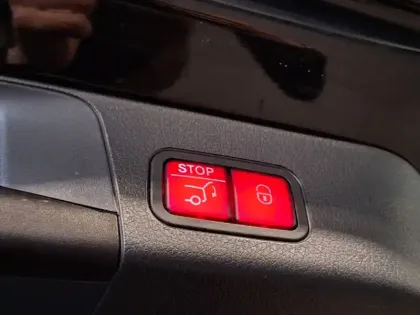 Photo 19 Mercedes GLB Gén. I (X247) Ph2 Business Line 5