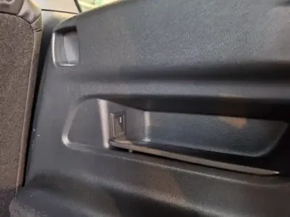 Photo 21 Mercedes GLB Gén. I (X247) Ph2 Business Line 5