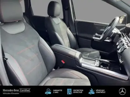 Photo 18 Mercedes Classe B 200 d AMG Line