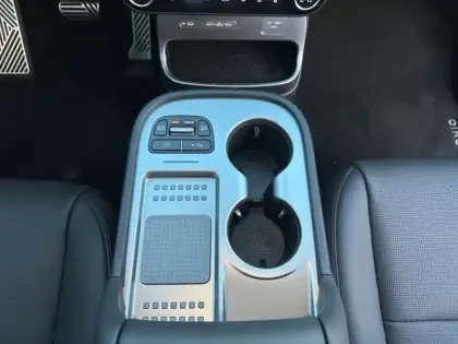 Photo 16 Hyundai Ioniq 9 Gén. I Ph1 Executive 5