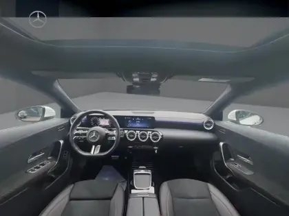 Photo 13 Mercedes CLA 200 AMG Line