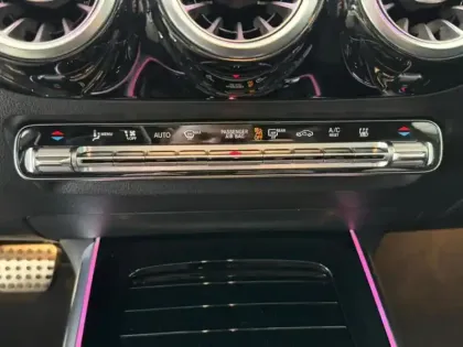 Photo 5 Mercedes GLA 250 e Hybrid EQ AMG Line