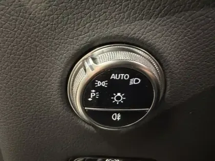 Photo 35 Mercedes Classe GLC 300 de 4MATIC AMG Line