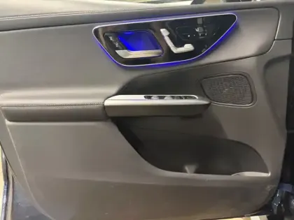 Photo 20 Mercedes Classe GLC 300 de 4MATIC AMG Line