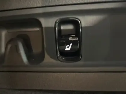 Photo 28 Mercedes Classe GLC 300 de 4MATIC AMG Line