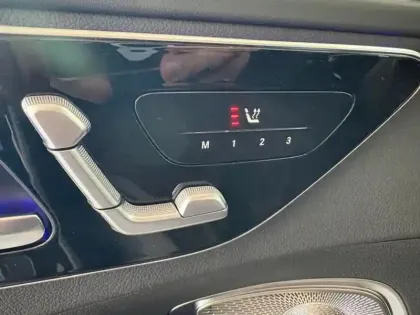 Photo 21 Mercedes Classe C Gén. V (S206) Ph1 AMG Line 5