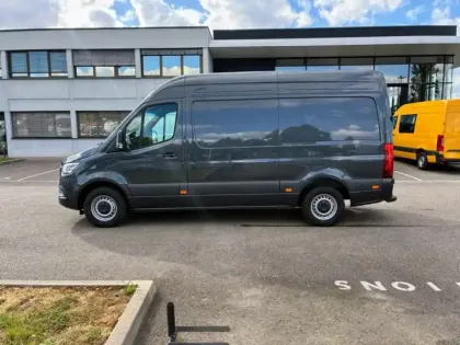 Photo 5 Mercedes Sprinter 317 CDI 37S 12m3 BVA 170ch PRO
