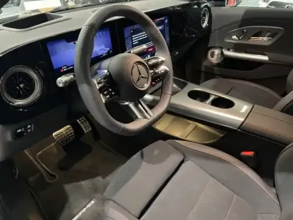 Photo 17 Mercedes CLA  250+ avec technologie EQ L