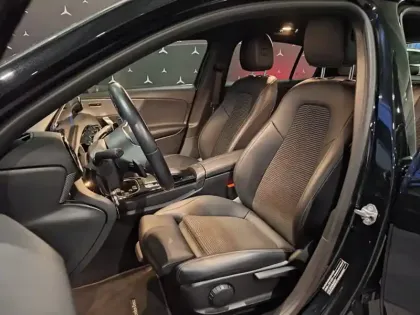 Photo 15 Mercedes Classe A A 180 Compacte