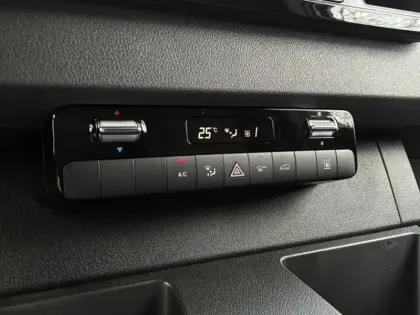 Photo 31 Mercedes Sprinter e 420 Fourgon Long 113