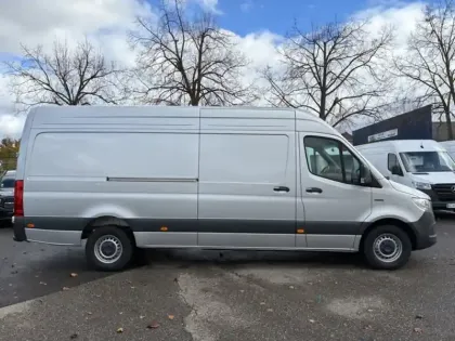 Photo 11 Mercedes Sprinter e 420 113KWH 204ch 100