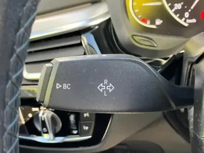 Photo 15 BMW Serie 5 520 d 2.0 190 Lounge