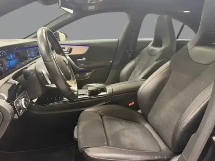 Photo 33 Mercedes CLA 200 d AMG Line