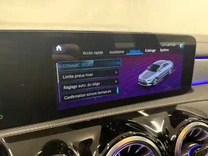 Photo 8 Mercedes CLA 200 d AMG Line