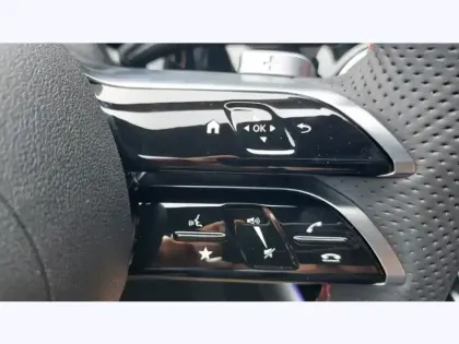 Photo 8 Mercedes GLA 250 e Hybrid EQ AMG Line