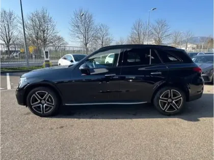 Photo 44 Mercedes Classe GLC GLC 220 d 4MATIC AMG Line