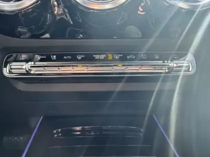 Photo Mercedes Gla 250 E Business Line