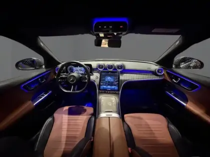 Photo 28 Mercedes Classe C Gén. V (W206) Ph1 AMG Line 4