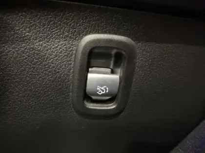 Photo 17 Mercedes Classe C 220 d AMG Line